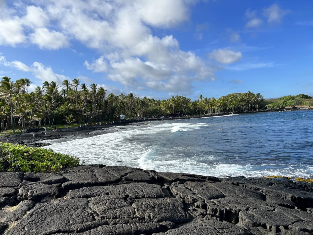 Punaluʻu Black Sand Beach