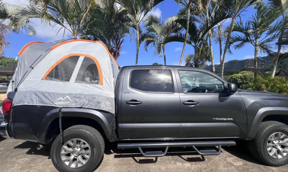 Chroma truck camper in Kapaʻa, Hawaii, seating and sleeping up to 5 guests. This 18-foot camper has two full-size beds, a 5.0-star rating from 4 reviews, offers delivery within 20 miles, includes unlimited mileage, and is not pet-friendly.